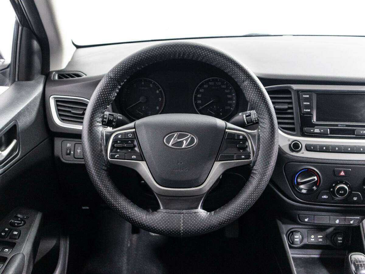 Hyundai Solaris, 2017 Фото №16