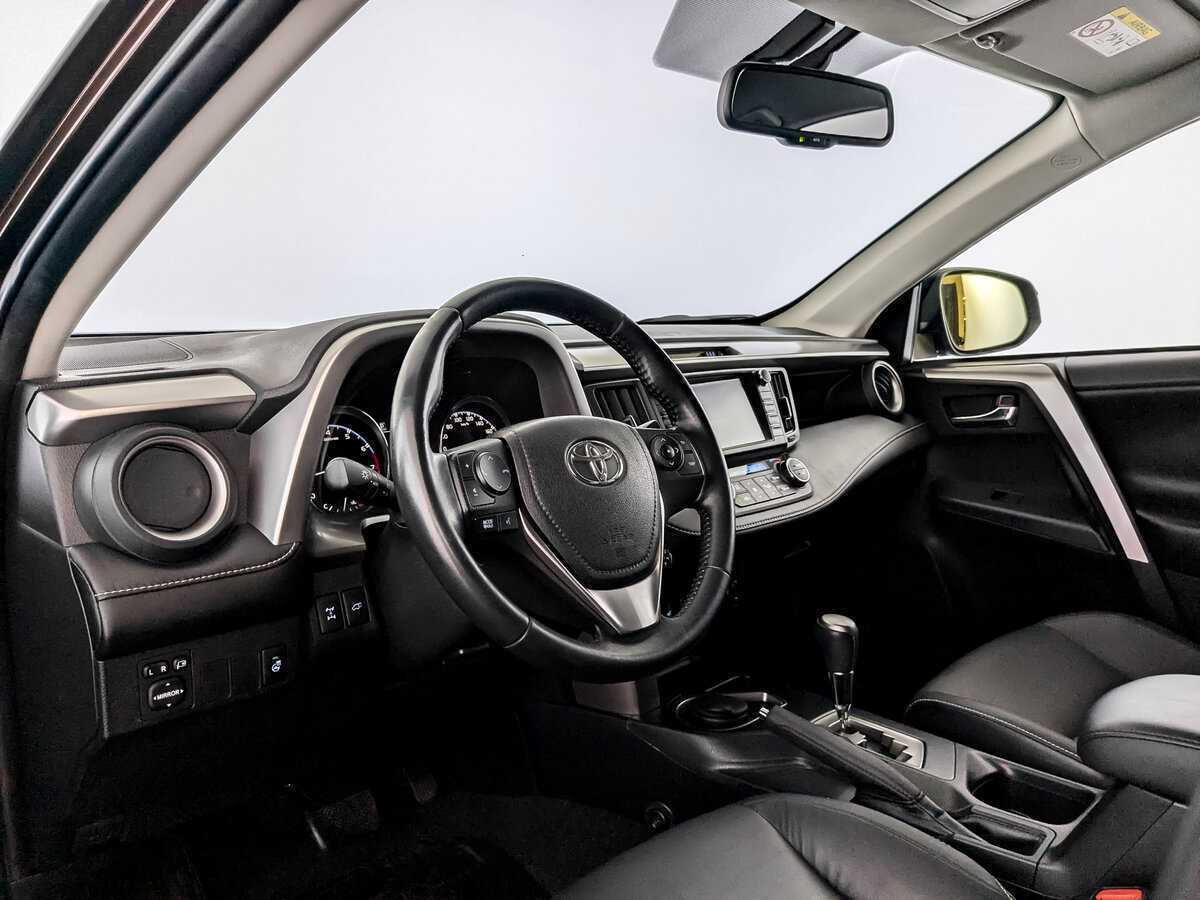 Toyota RAV4, 2017 Фото №16