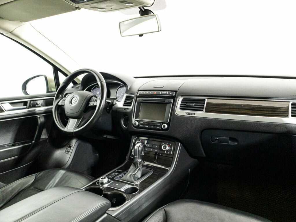 Volkswagen Touareg, 2015 Фото №9