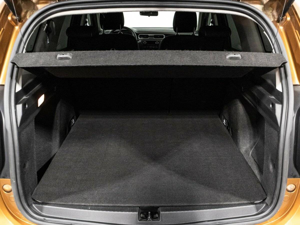 Renault Duster, 2022 Фото №14