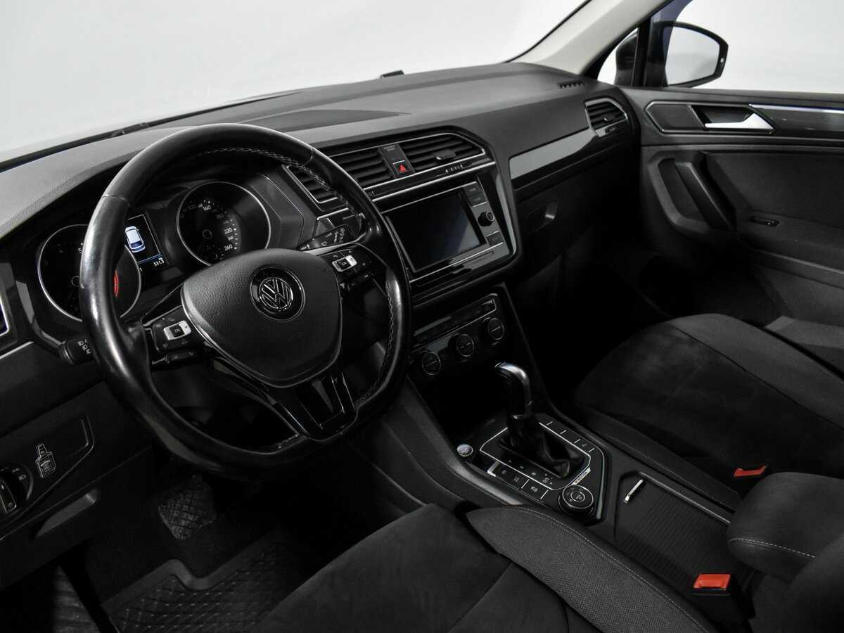 Volkswagen Tiguan, 2017 Фото №9