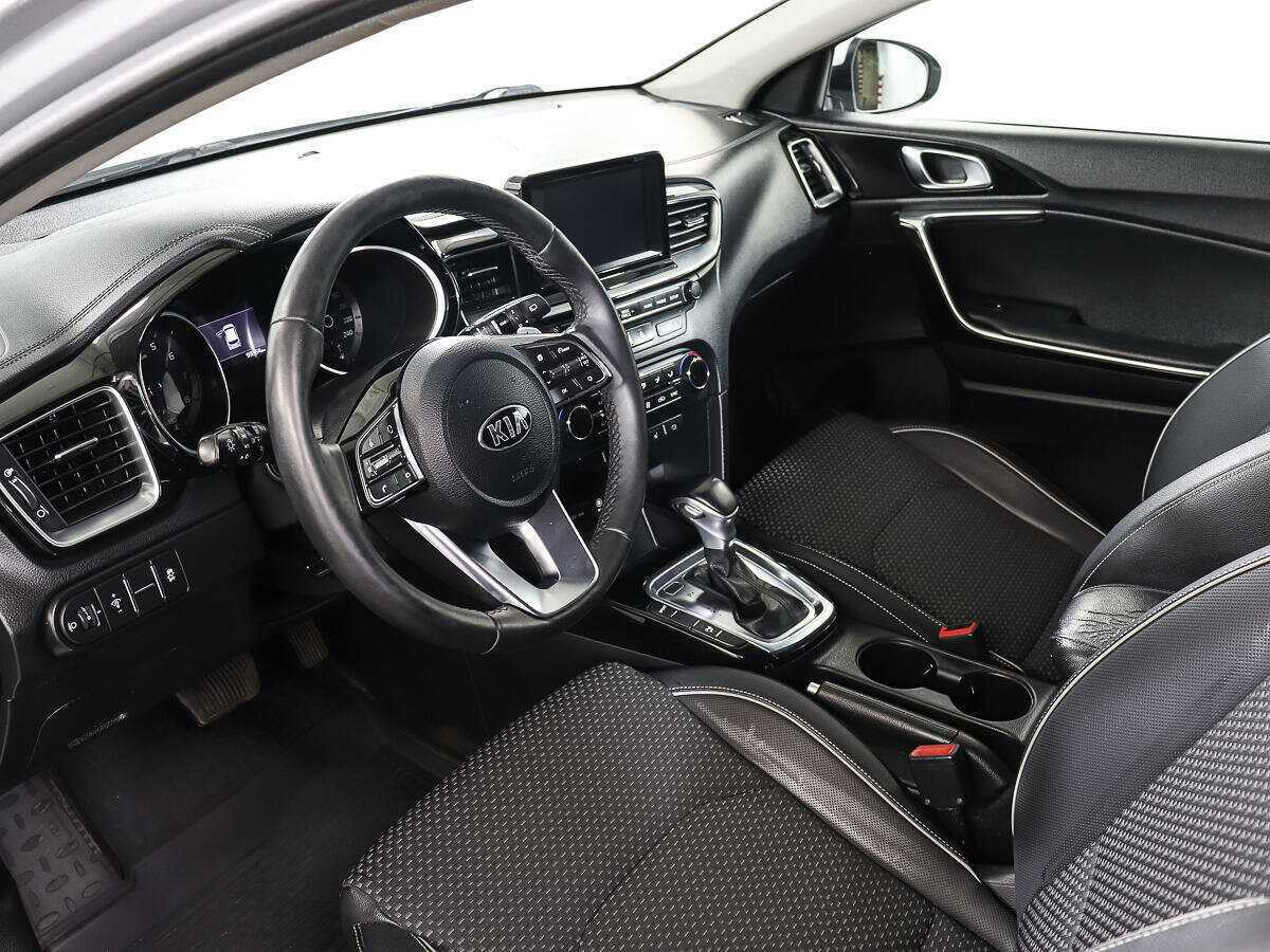 Kia Ceed, 2018 Фото №13