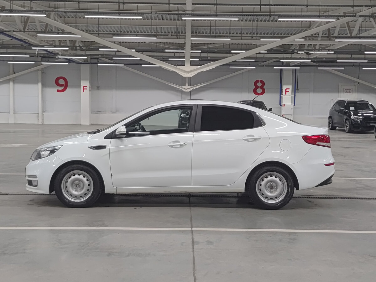 Kia Rio III Рестайлинг, 2016 Фото №8