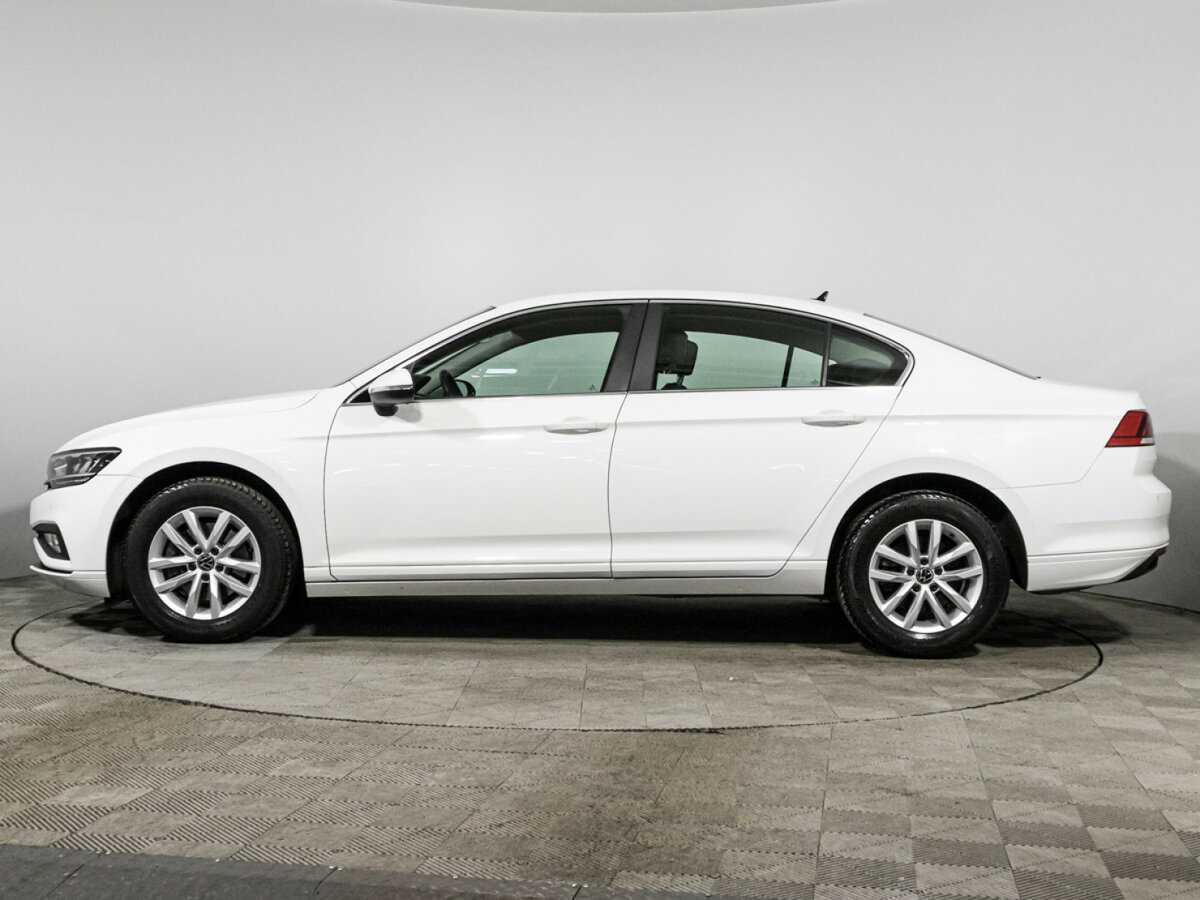 Volkswagen Passat, 2020 Фото №8