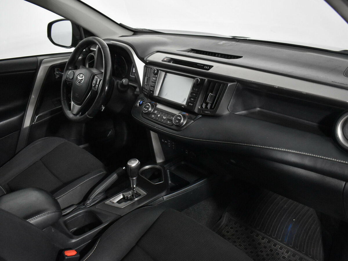 Toyota RAV4 IV (XA40) Рестайлинг, 2018 Фото №12
