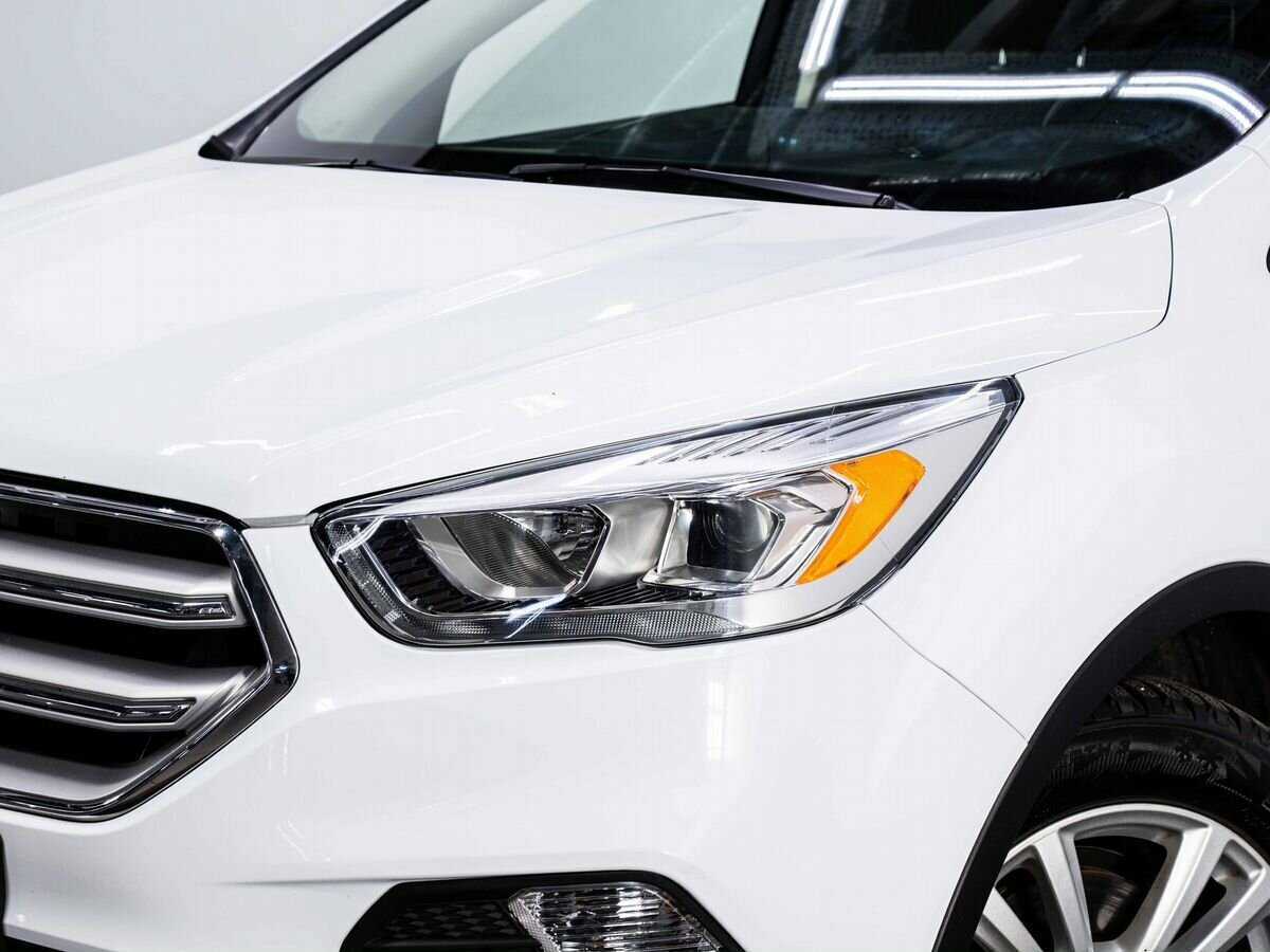 Ford Kuga, 2017 Фото №7