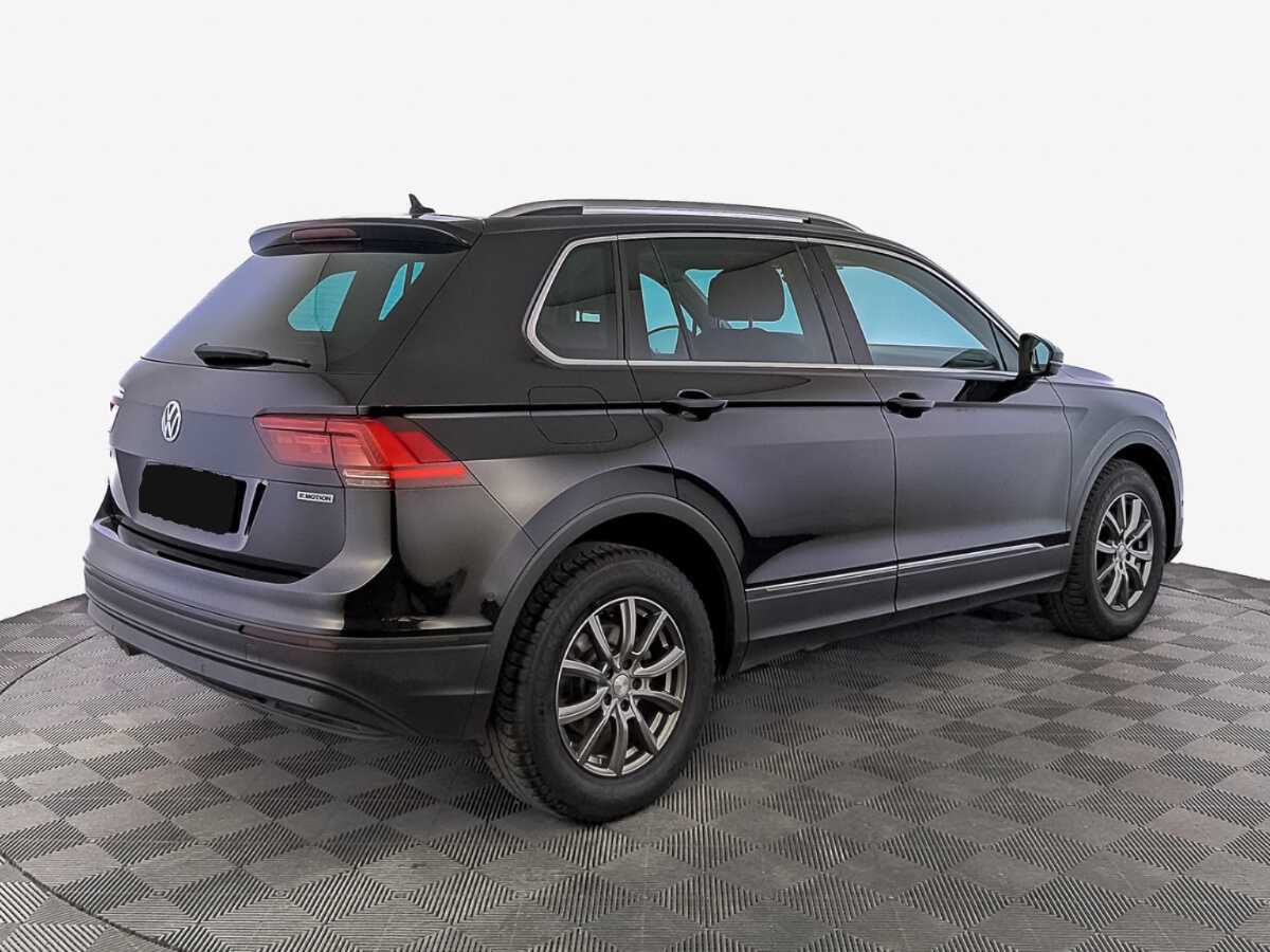 Volkswagen Tiguan, 2018 Фото №5