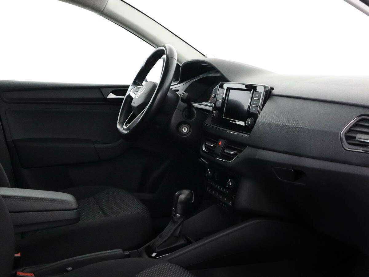 Volkswagen Polo, 2020 Фото №7