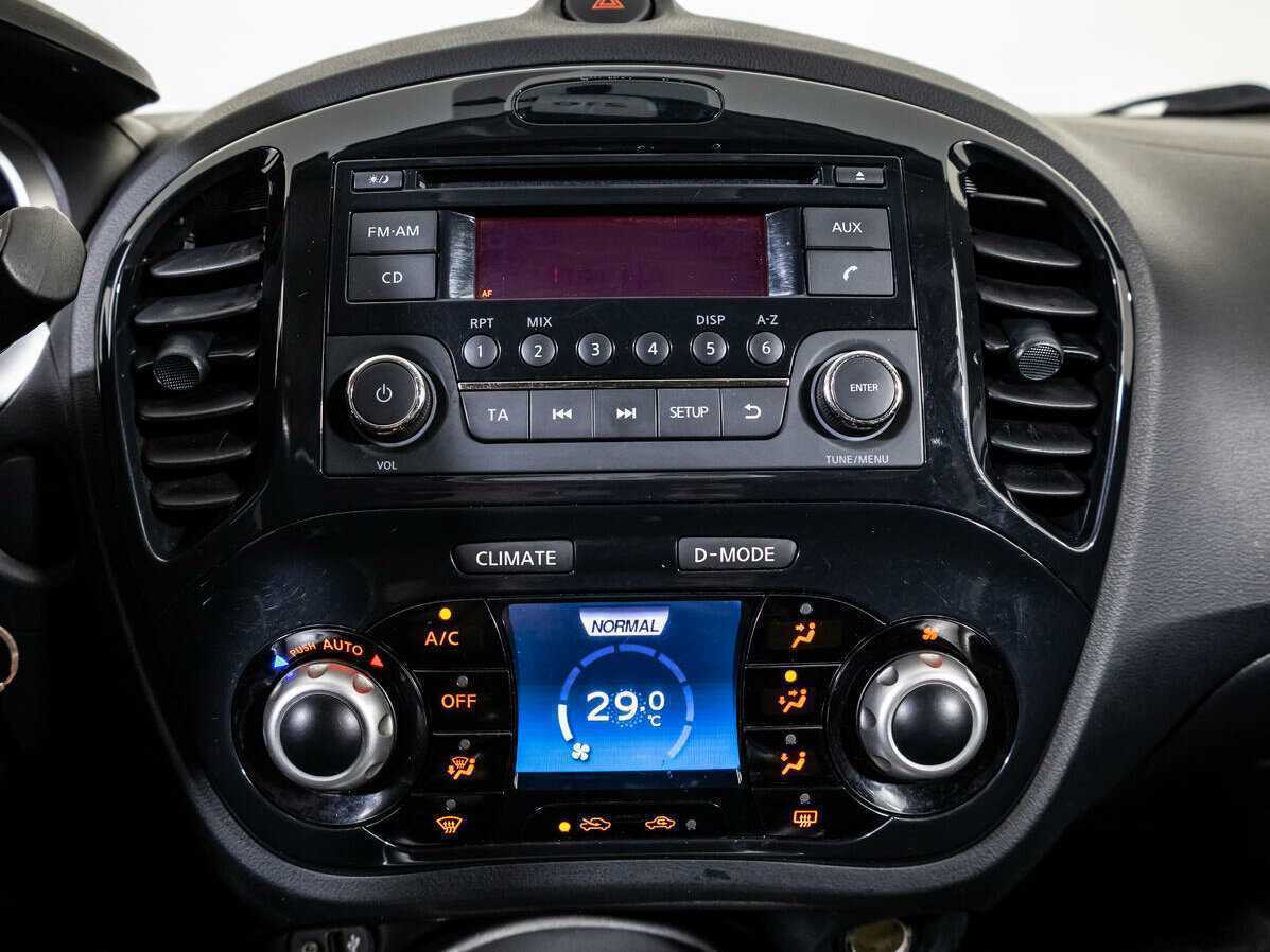 Nissan Juke, 2012 Фото №13