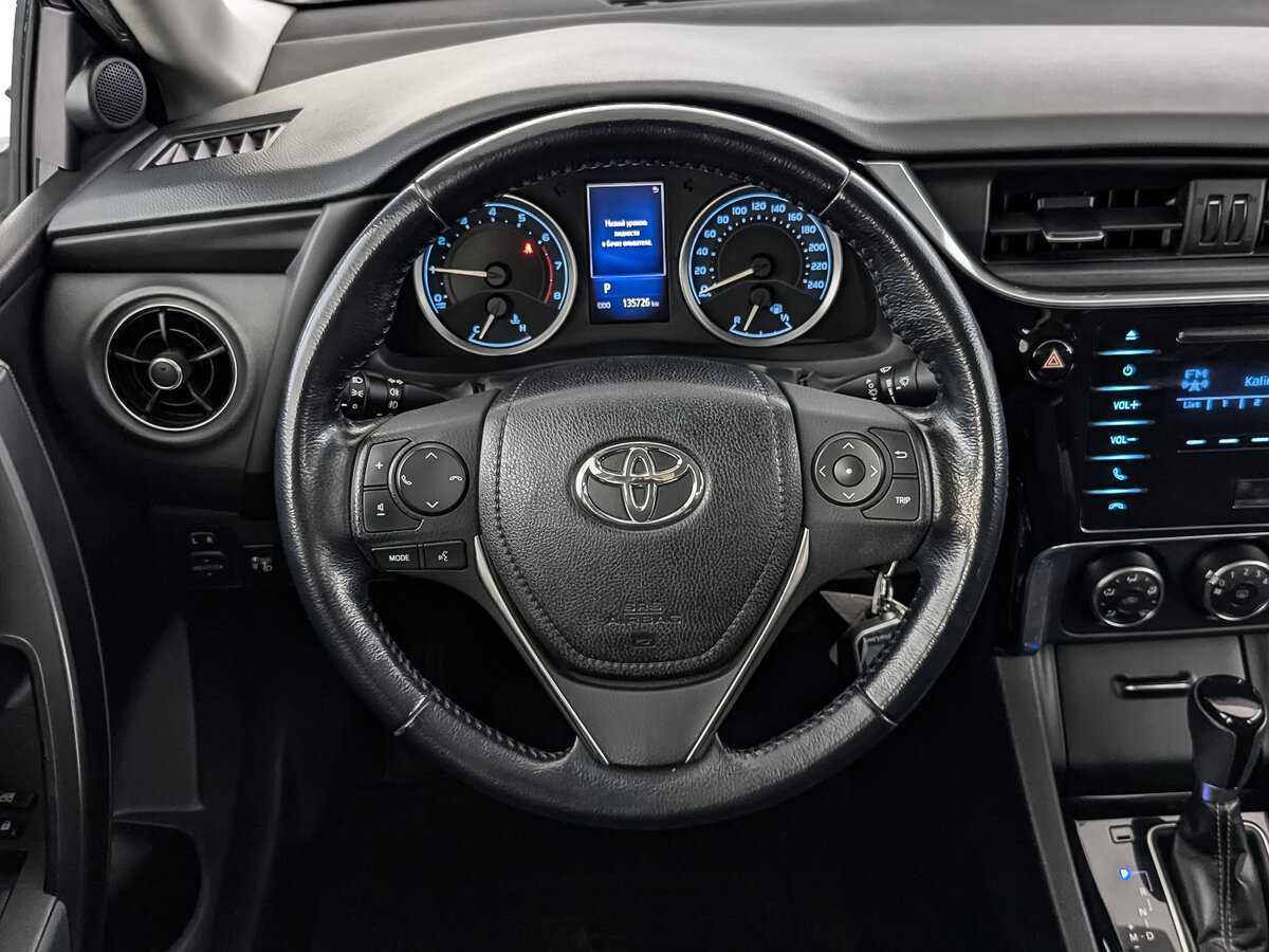 Toyota Corolla, 2017 Фото №18