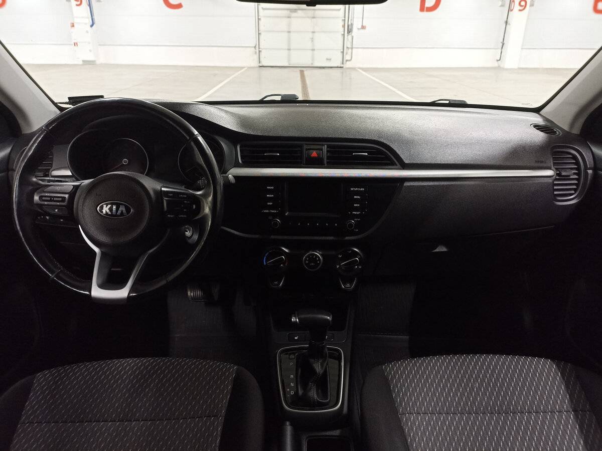 Kia Rio X-Line, 2019 Фото №14