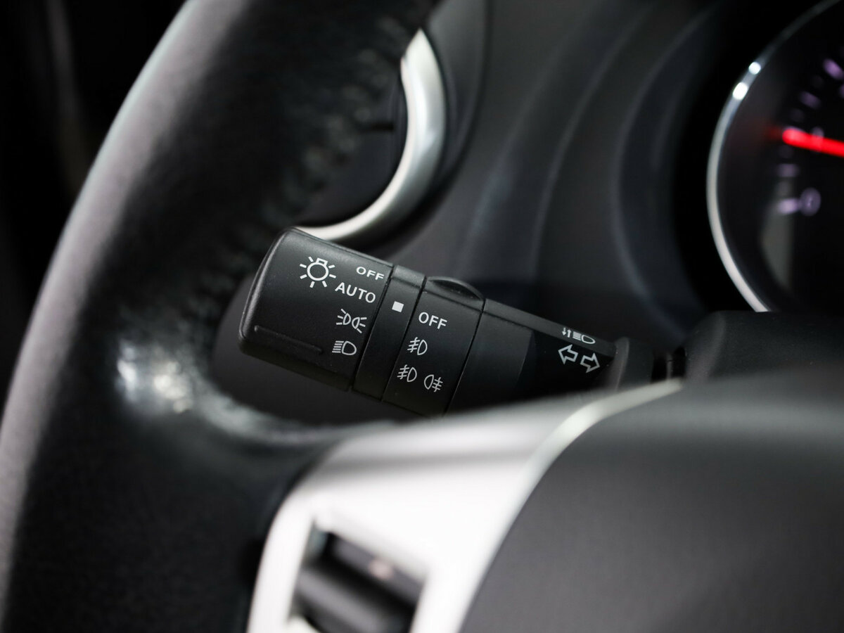 Nissan Qashqai I Рестайлинг, 2012 Фото №10