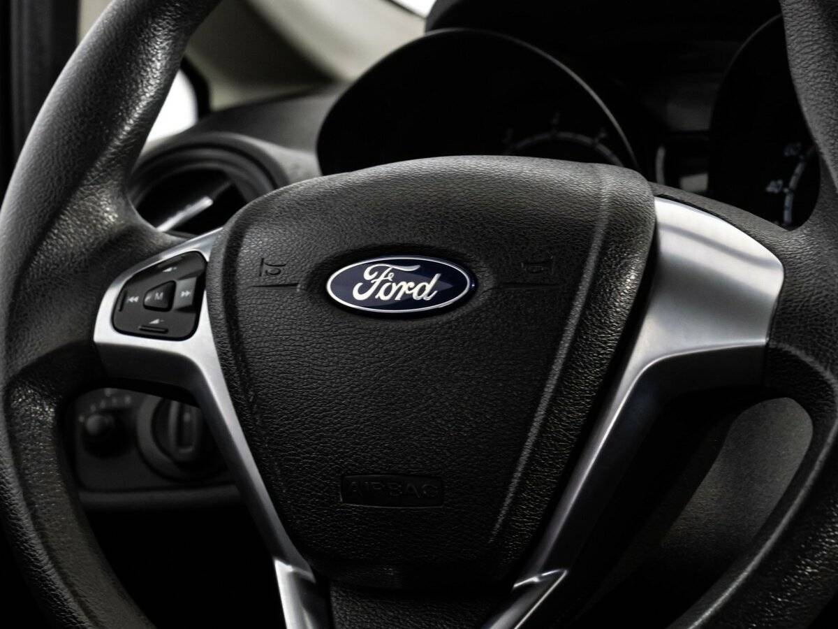 Ford Fiesta, 2015 Фото №11