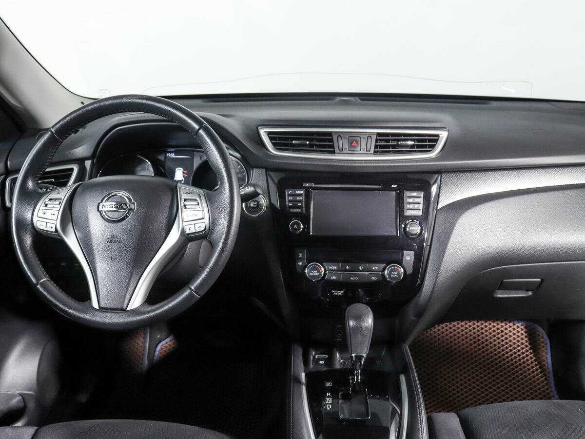 Nissan X-Trail, 2017 Фото №12