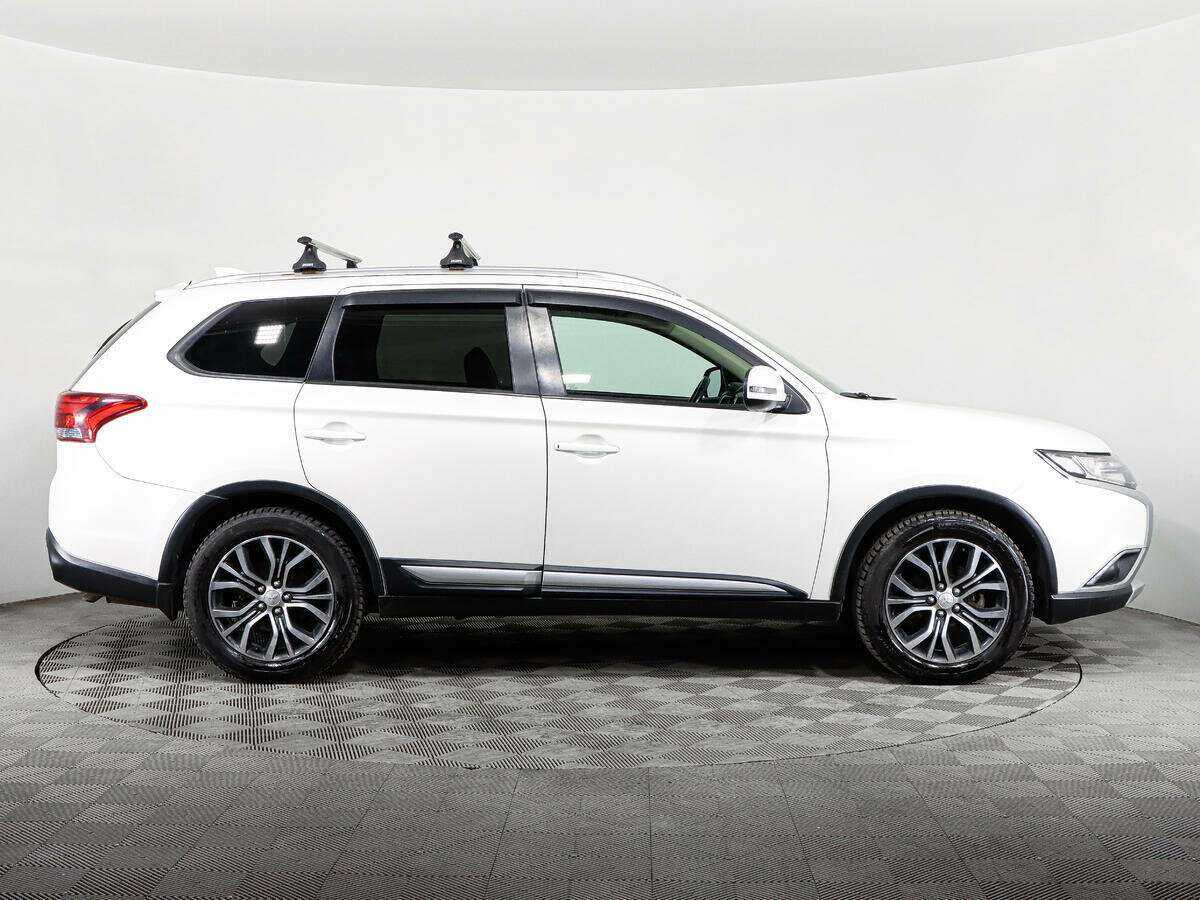Mitsubishi Outlander, 2018 Фото №4