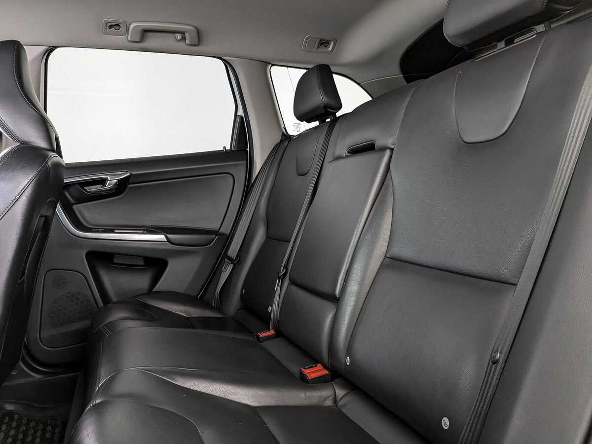 Volvo XC60, 2017 Фото №14