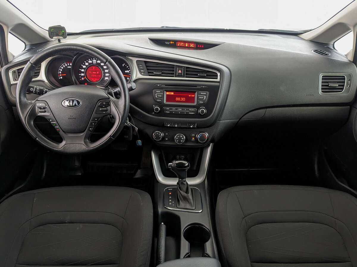 Kia Ceed, 2017 Фото №10