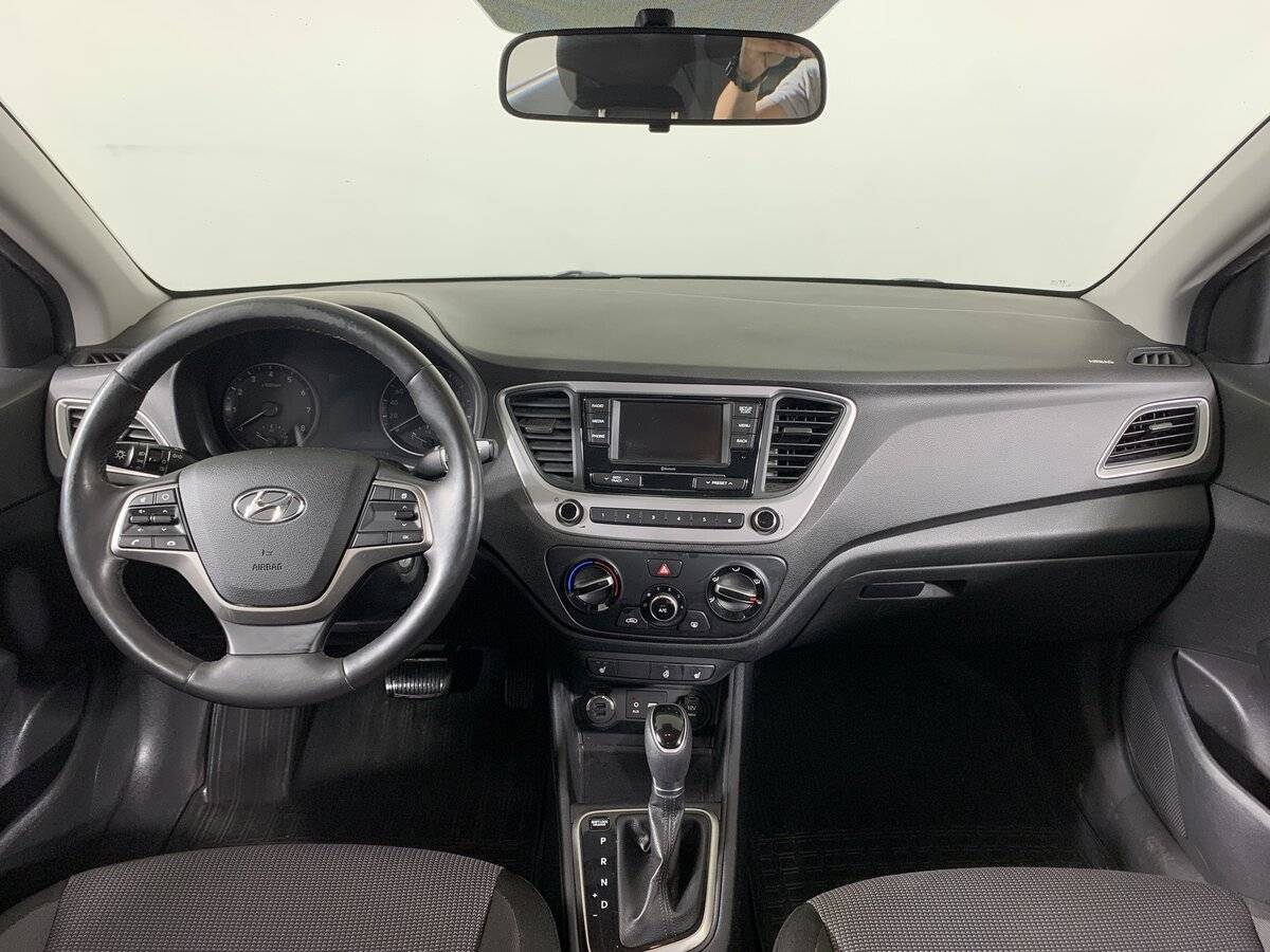 Hyundai Solaris, 2017 Фото №12