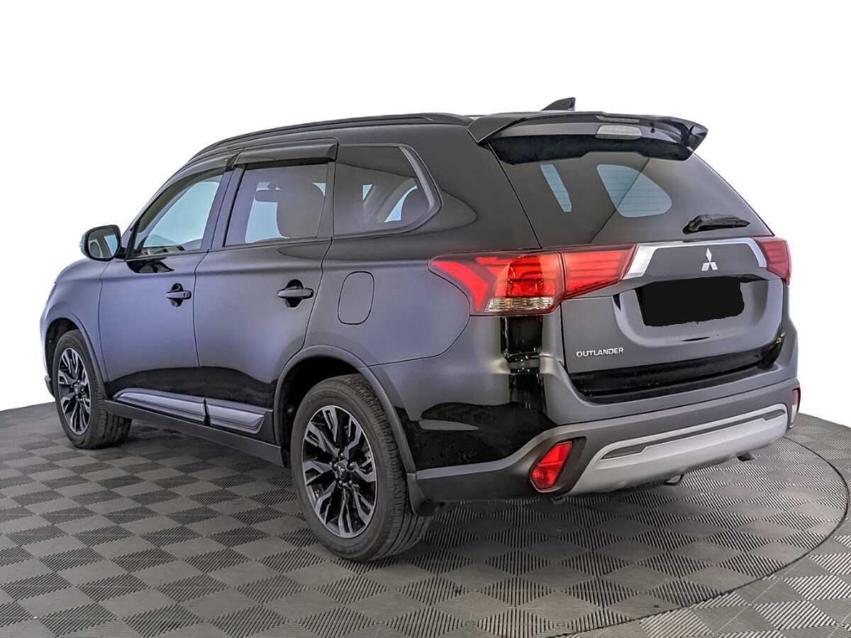 Mitsubishi Outlander, 2022 Фото №7