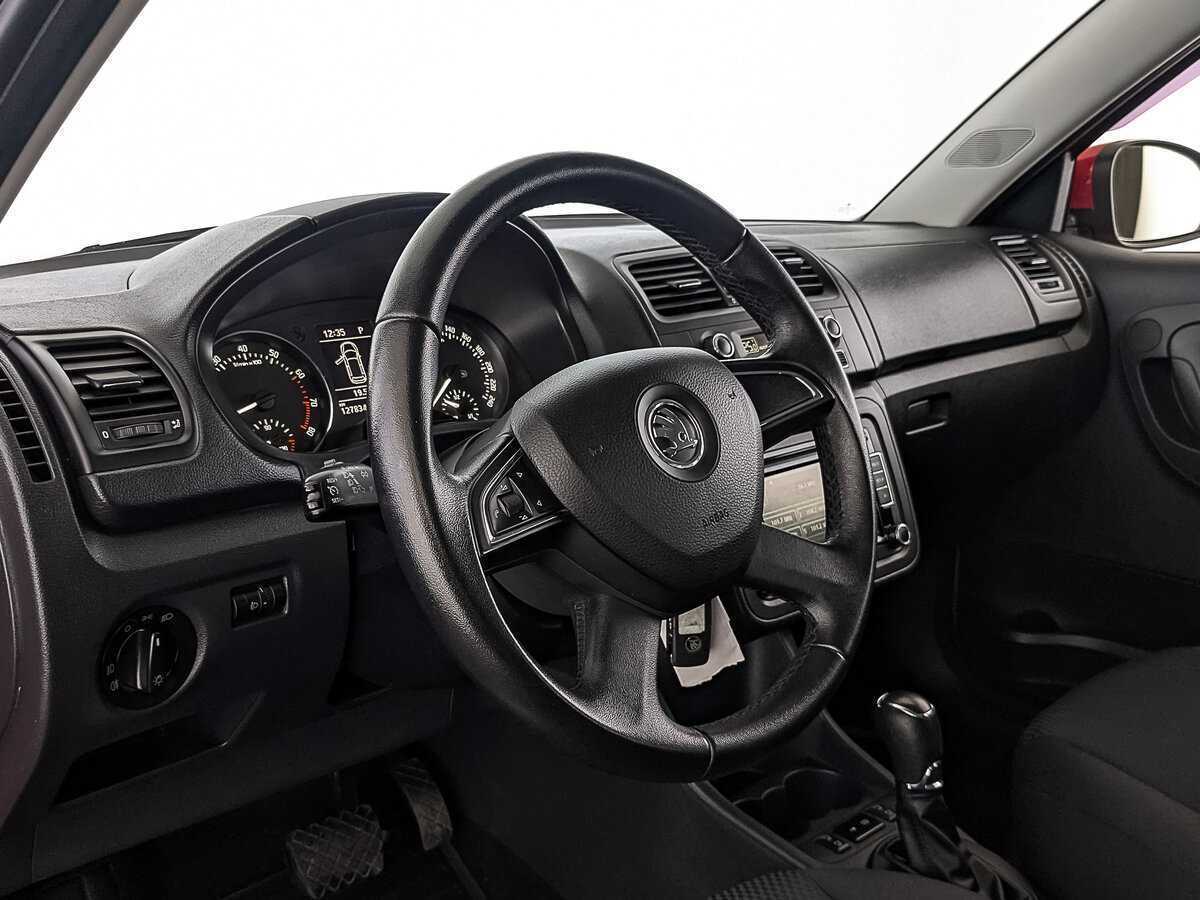 Skoda Fabia, 2013 Фото №15