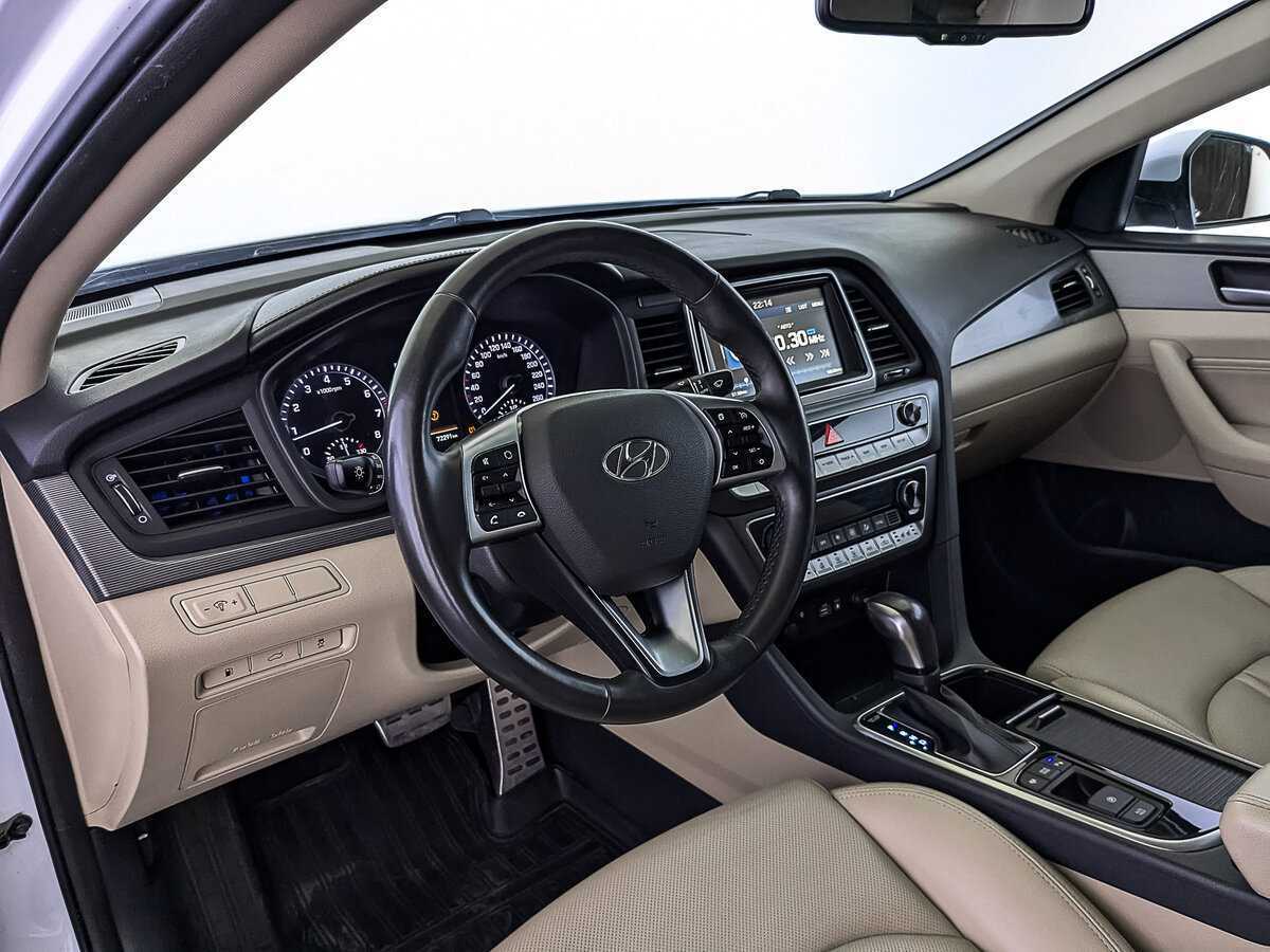 Hyundai Sonata, 2019 Фото №15