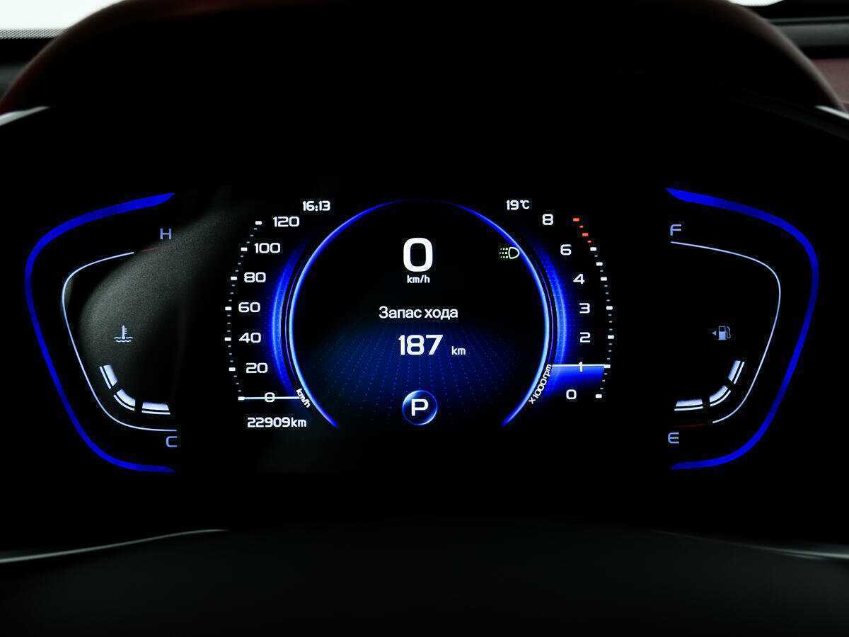 Geely Coolray, 2022 Фото №10