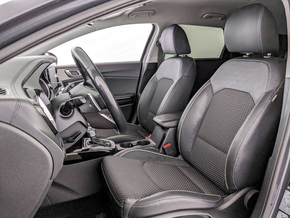 Kia Ceed, 2021 Фото №15