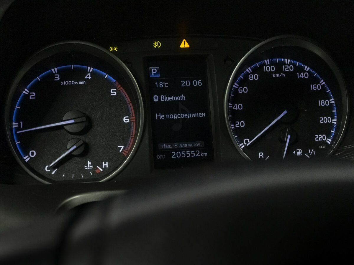 Toyota RAV4 IV (XA40) Рестайлинг, 2015 Фото №11