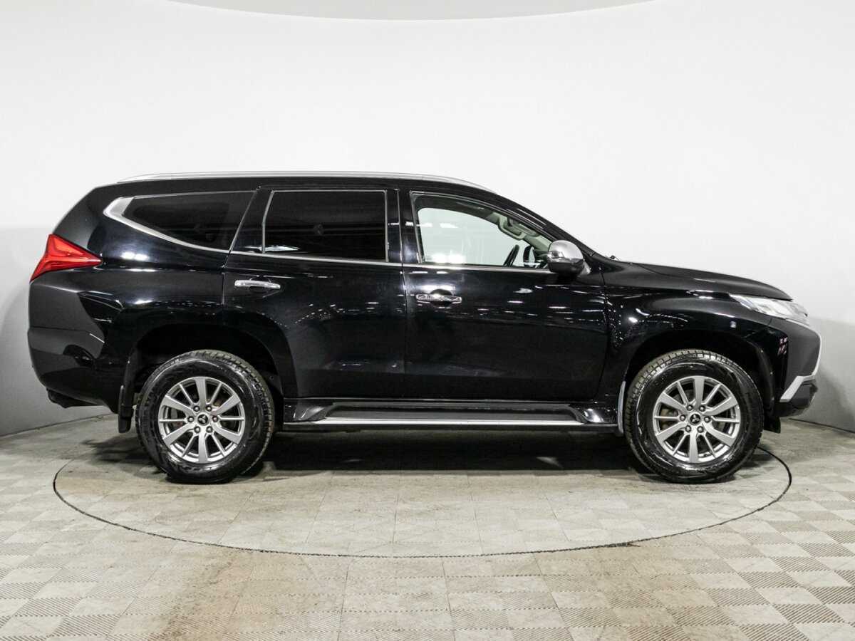 Mitsubishi Pajero Sport, 2018 Фото №4