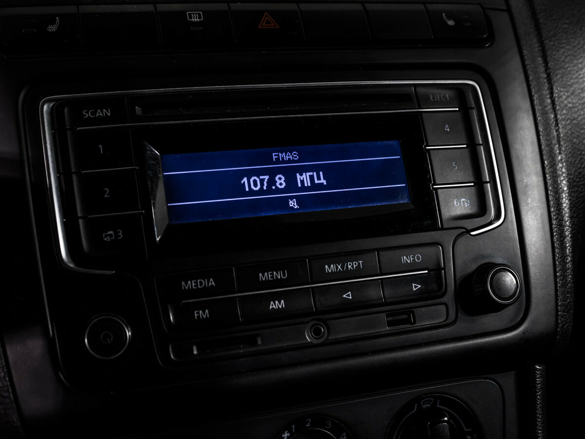 Volkswagen Polo V, 2012 Фото №14