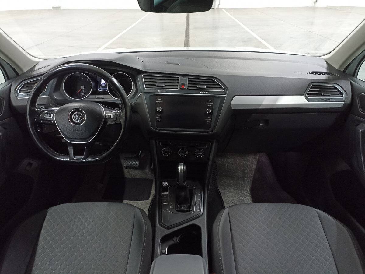 Volkswagen Tiguan, 2017 Фото №14