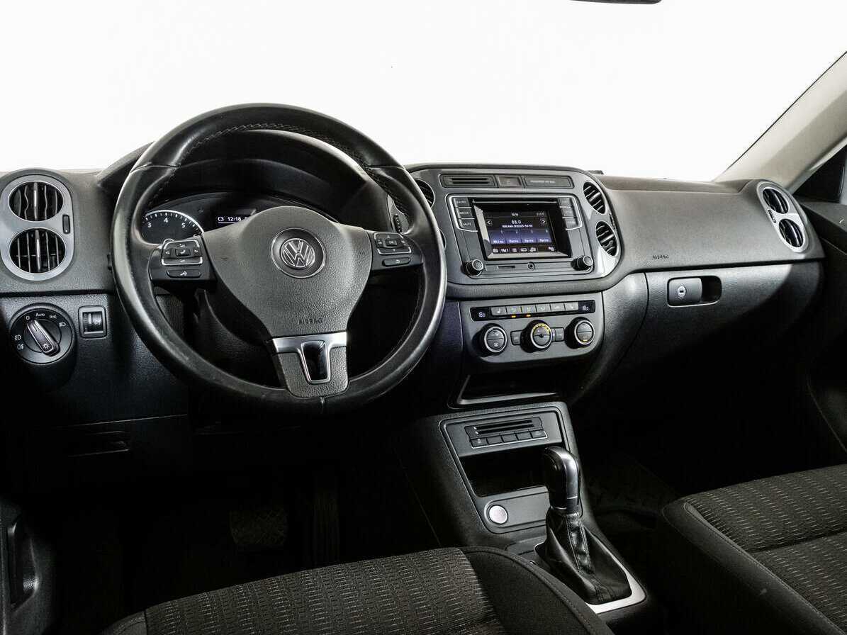Volkswagen Tiguan, 2016 Фото №9