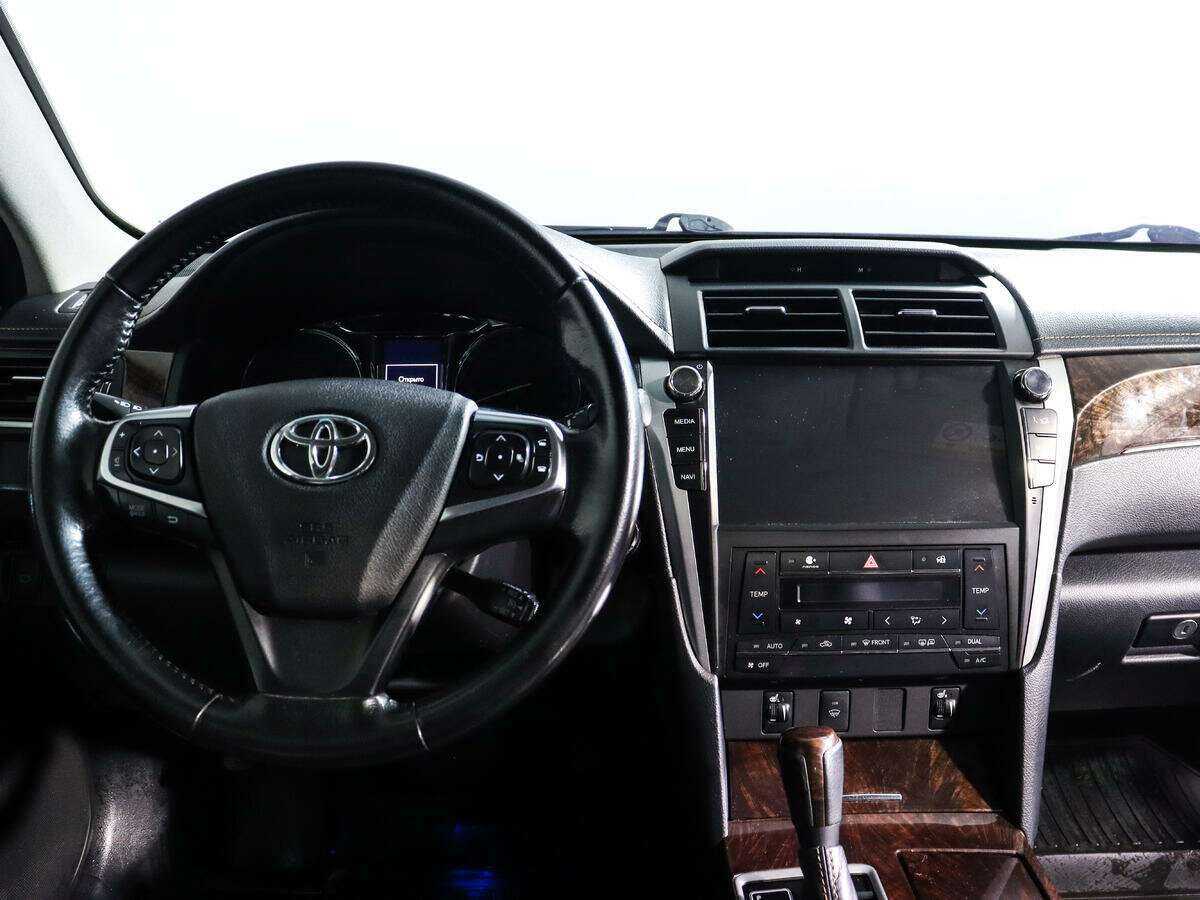 Toyota Camry, 2017 Фото №12