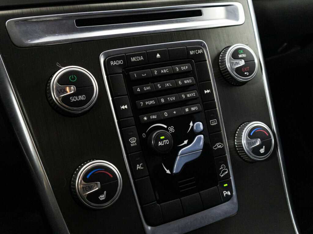 Volvo XC60, 2014 Фото №15