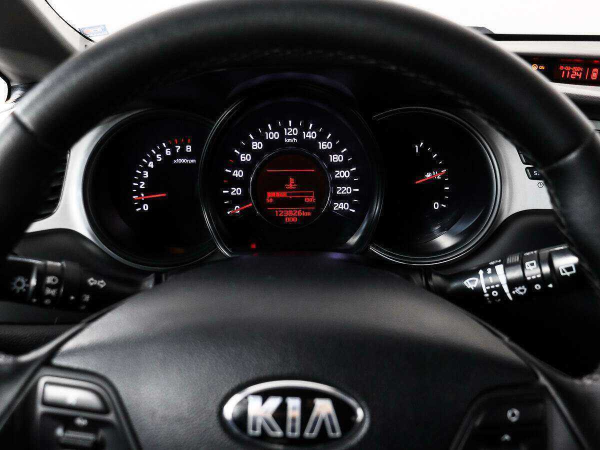 Kia Ceed, 2013 Фото №14
