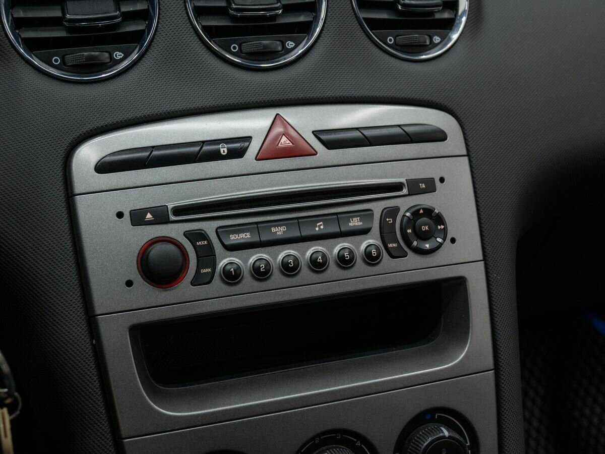 Peugeot 408, 2013 Фото №20