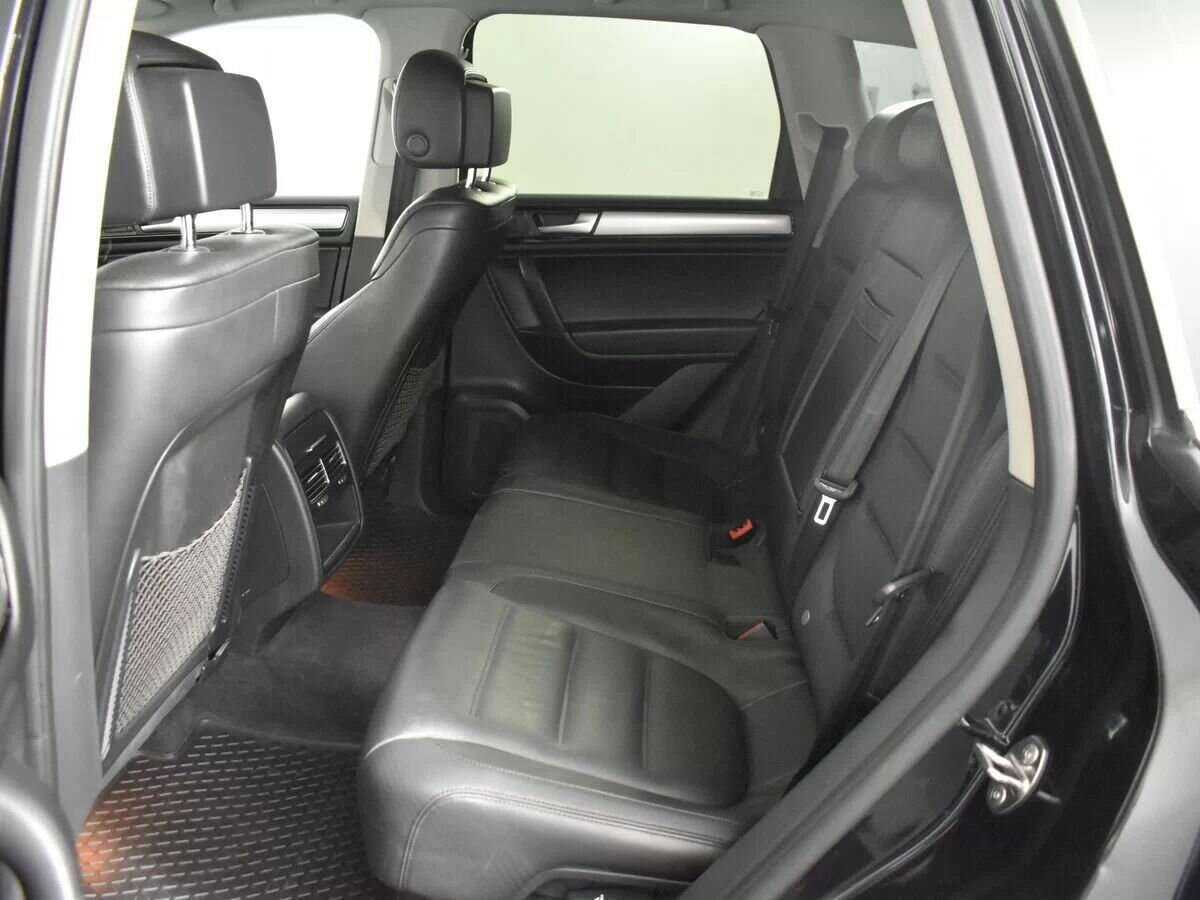 Volkswagen Touareg, 2014 Фото №16