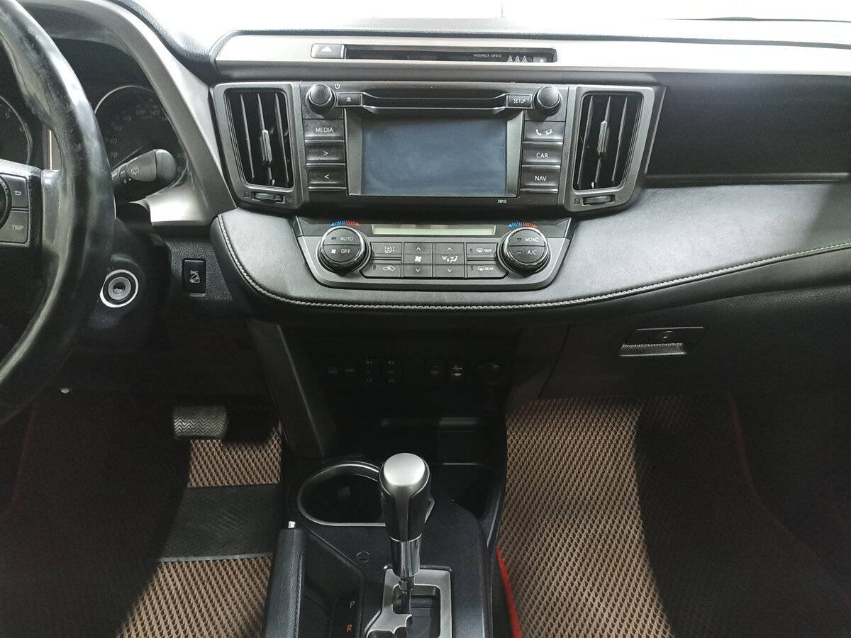 Toyota RAV4, 2016 Фото №15