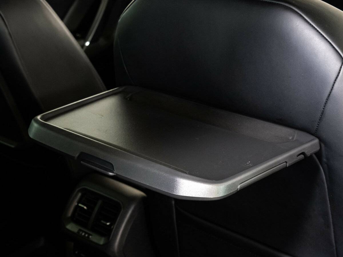 Volkswagen Tiguan, 2018 Фото №14