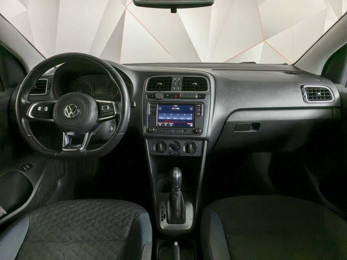 Volkswagen Polo, 2019 Фото №10