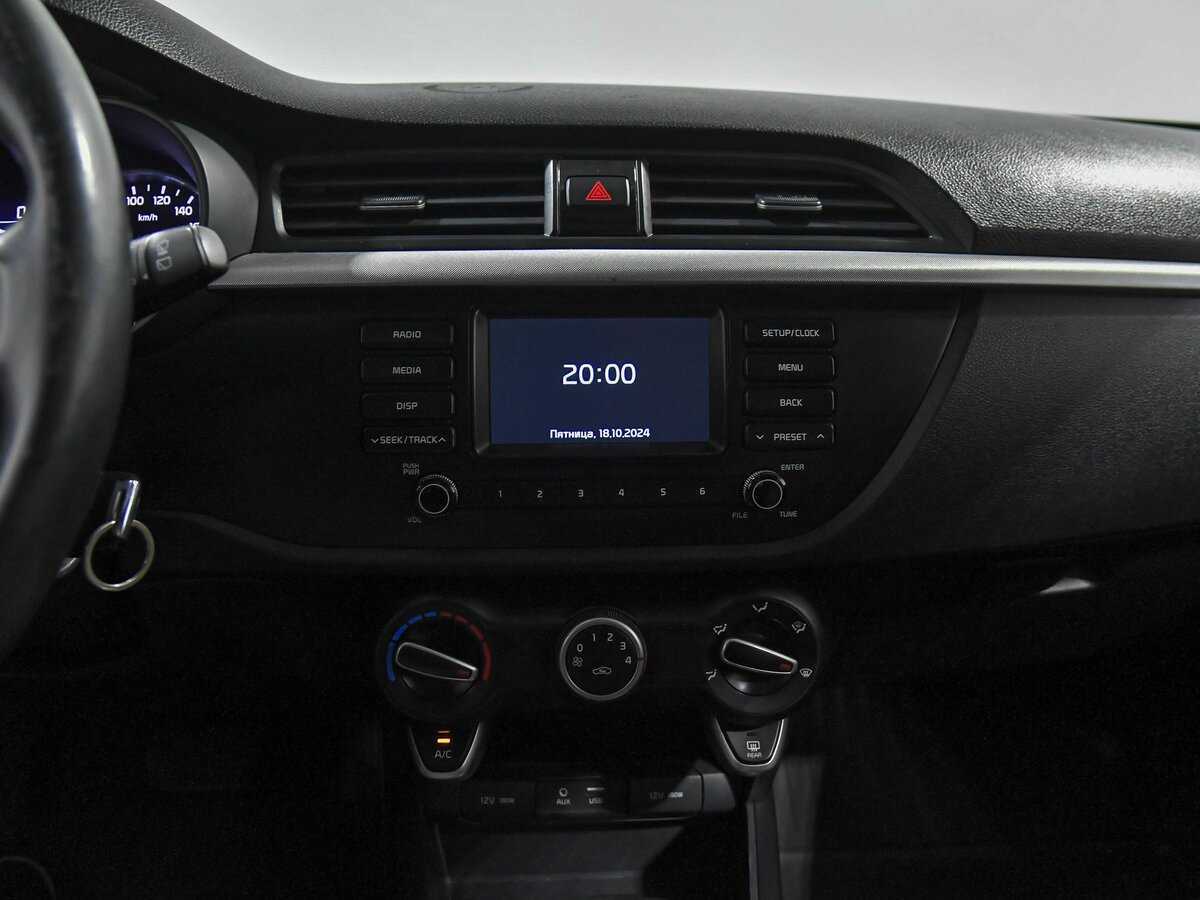 Kia Rio X-Line, 2018 Фото №9