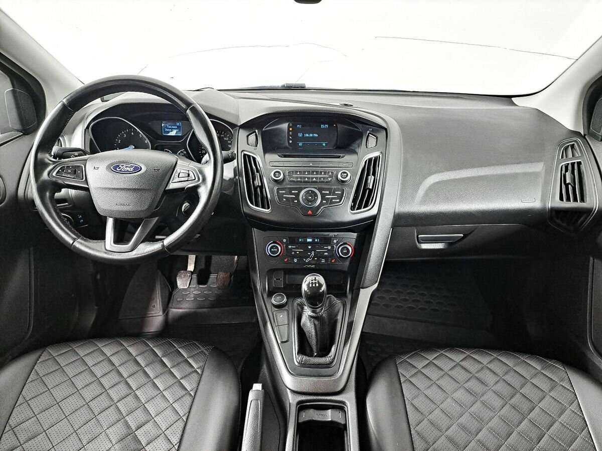 Ford Focus, 2018 Фото №14