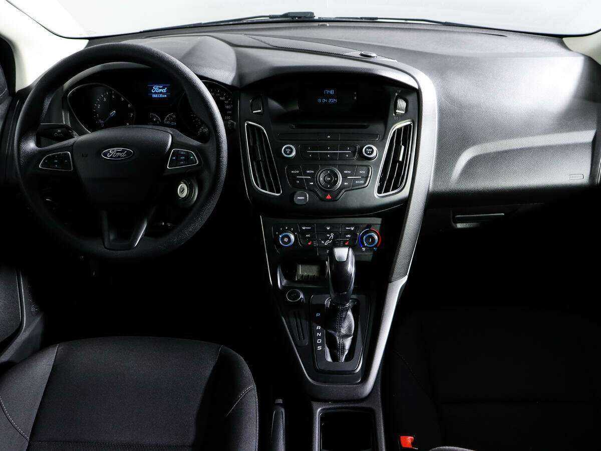 Ford Focus, 2018 Фото №12
