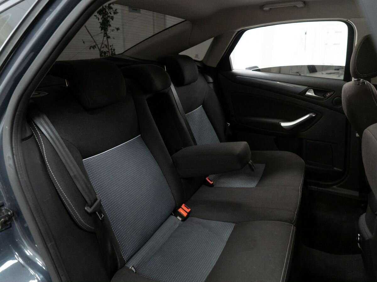 Ford Mondeo, 2012 Фото №7