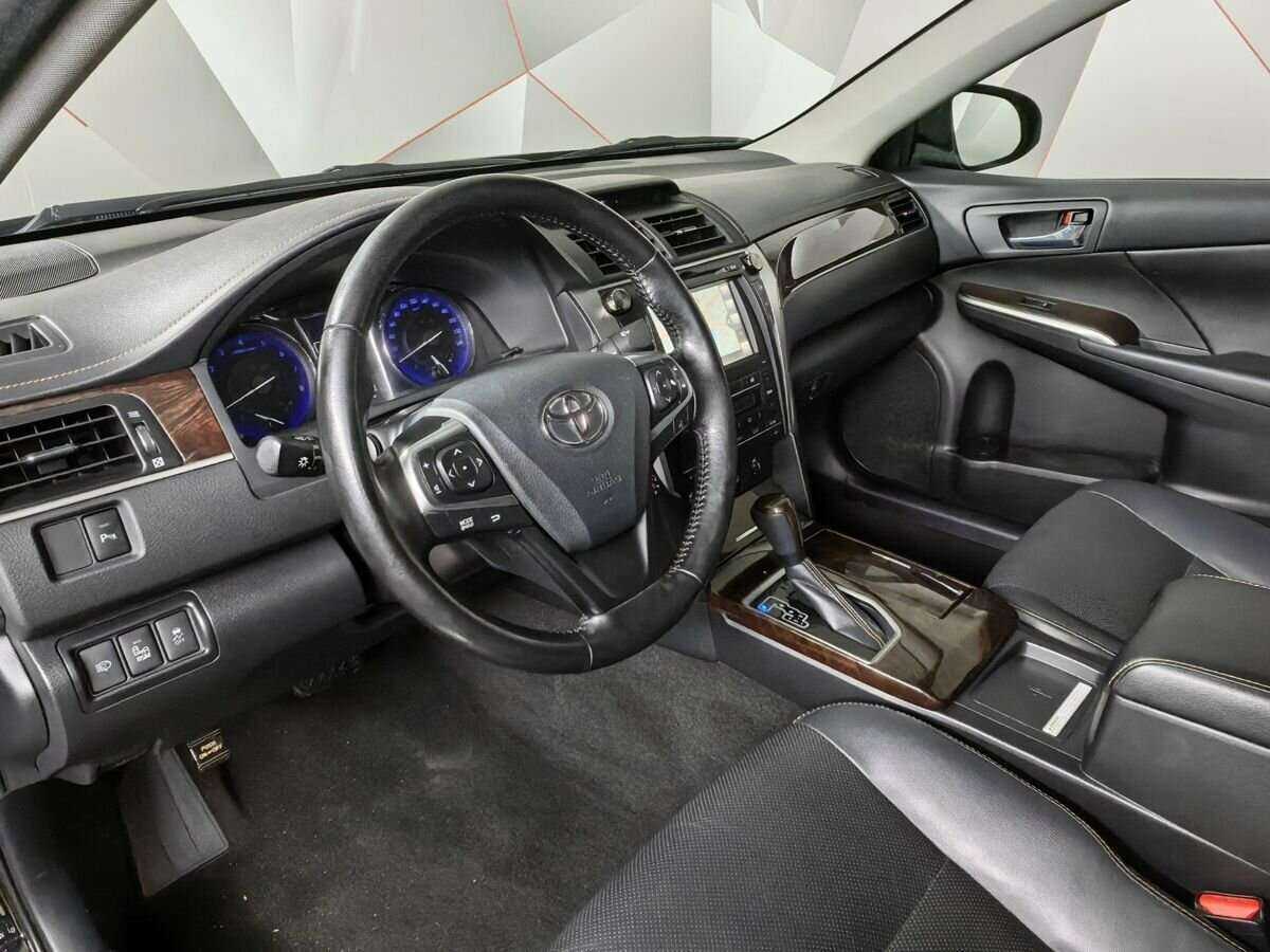 Toyota Camry, 2017 Фото №12
