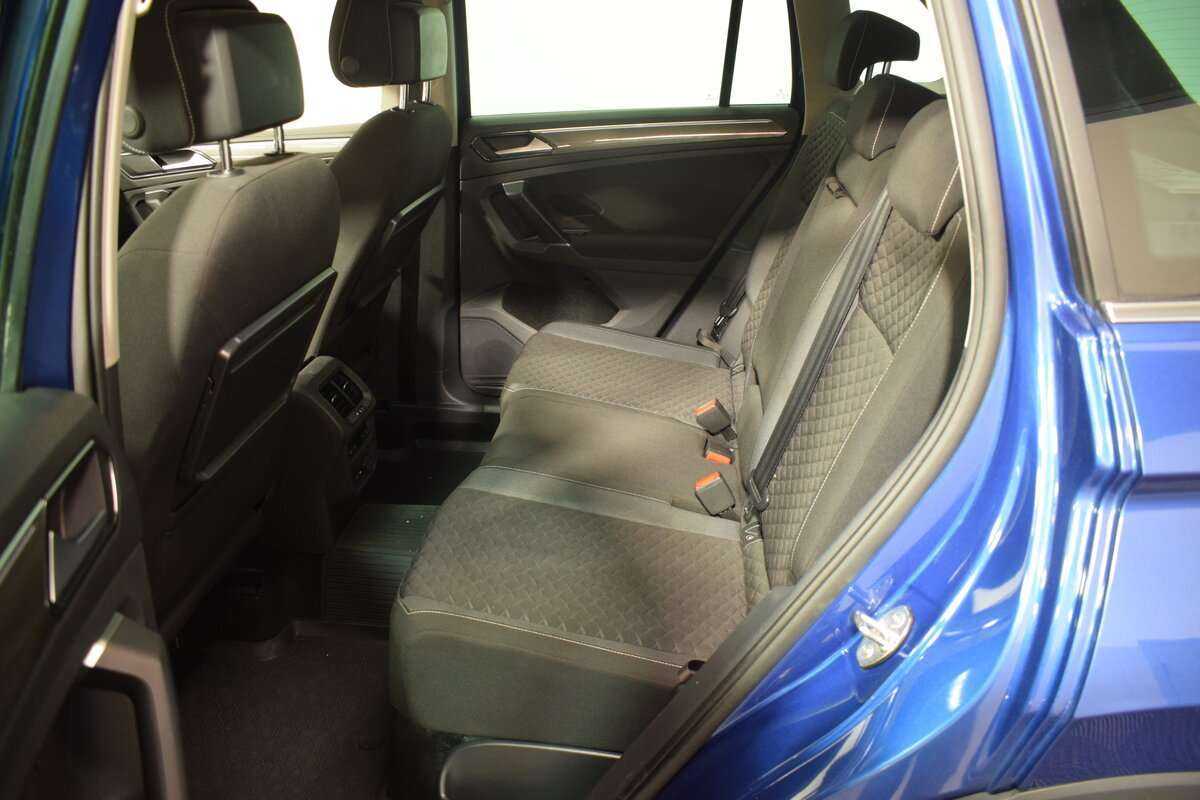 Volkswagen Tiguan, 2018 Фото №12