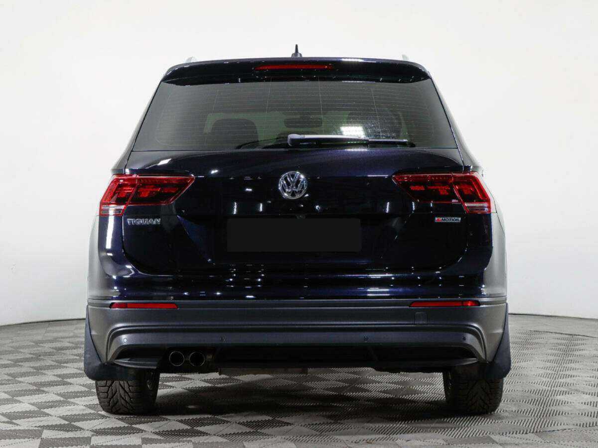 Volkswagen Tiguan, 2018 Фото №6