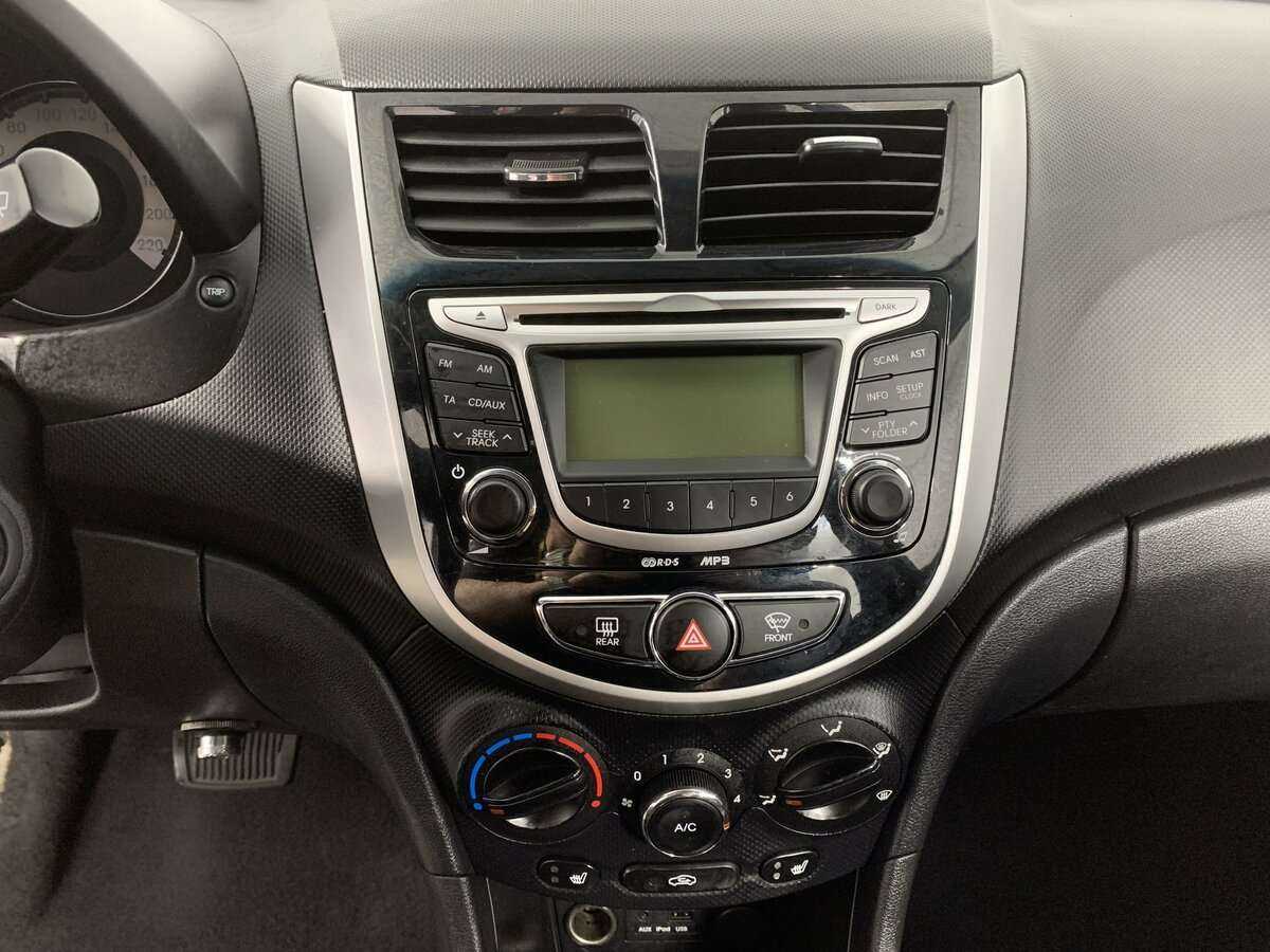 Hyundai Solaris, 2013 Фото №13