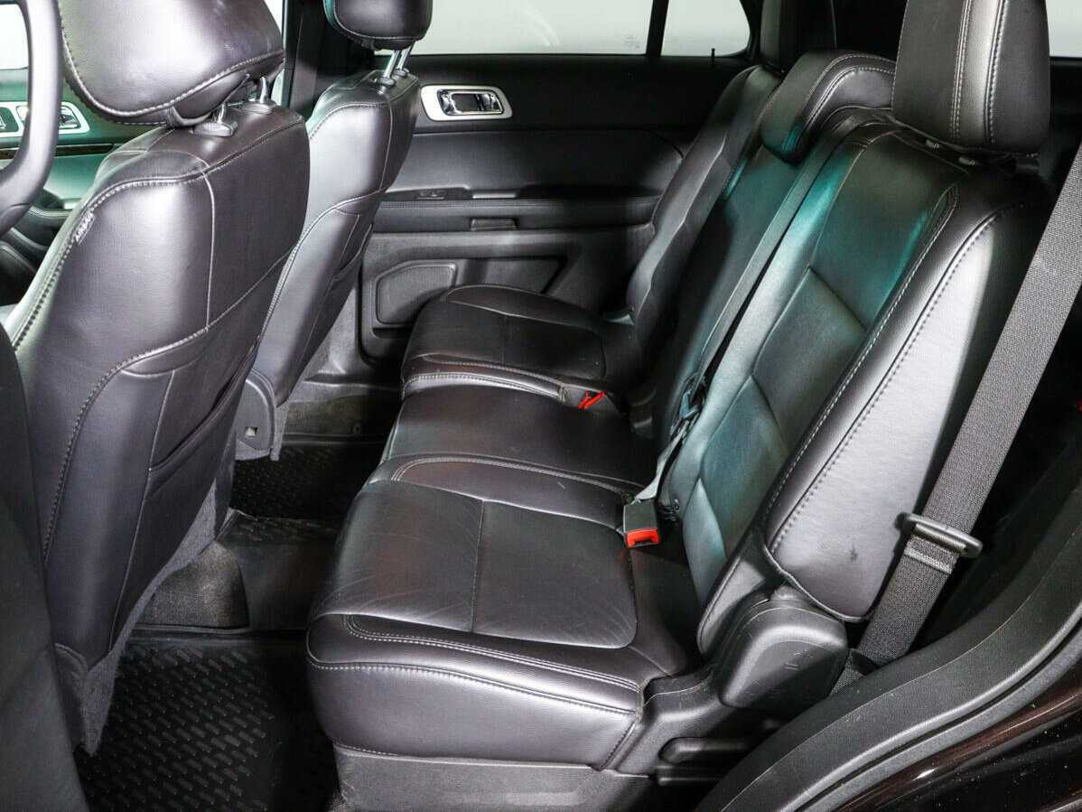 Ford Explorer, 2012 Фото №10