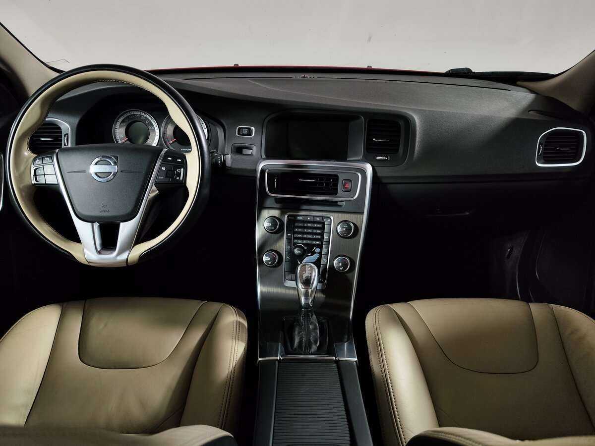 Volvo S60, 2012 Фото №9